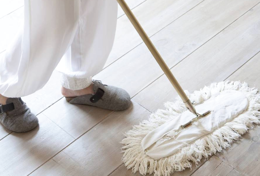 Acondicionador de piso, una preparación ideal para su mantenimiento duradero